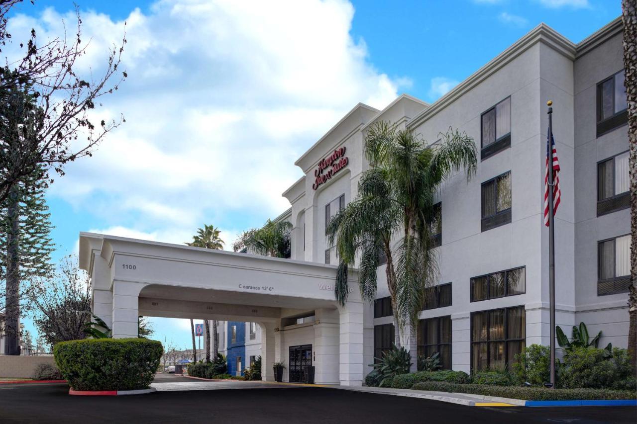 Hampton Inn & Suites Tulare Exterior foto