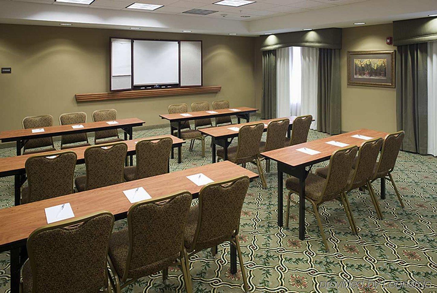 Hampton Inn & Suites Tulare Facilidades foto