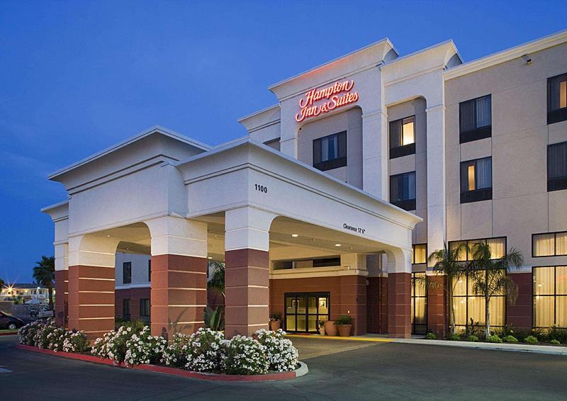 Hampton Inn & Suites Tulare Exterior foto